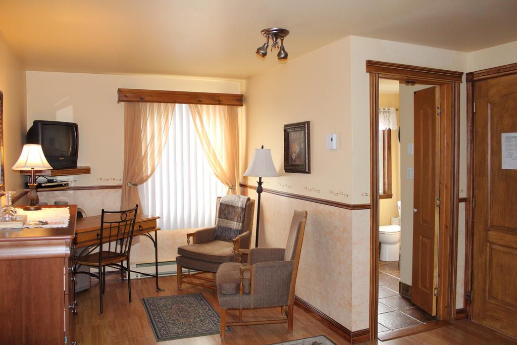 Bed and Breakfast La Maison Dufour&Bouchard La Malbaie Exterior foto