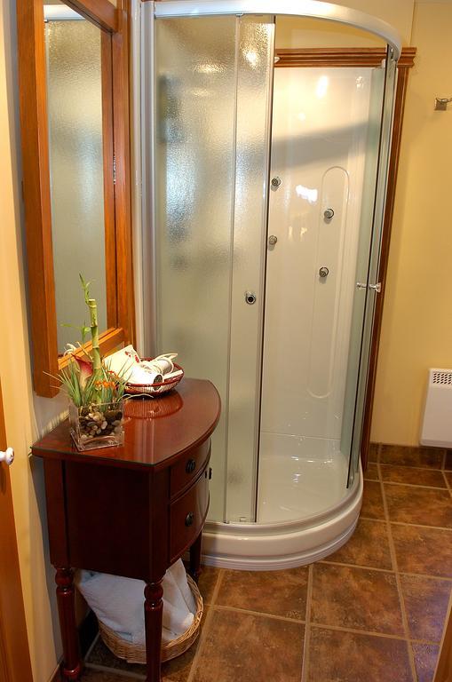 Bed and Breakfast La Maison Dufour&Bouchard La Malbaie Zimmer foto